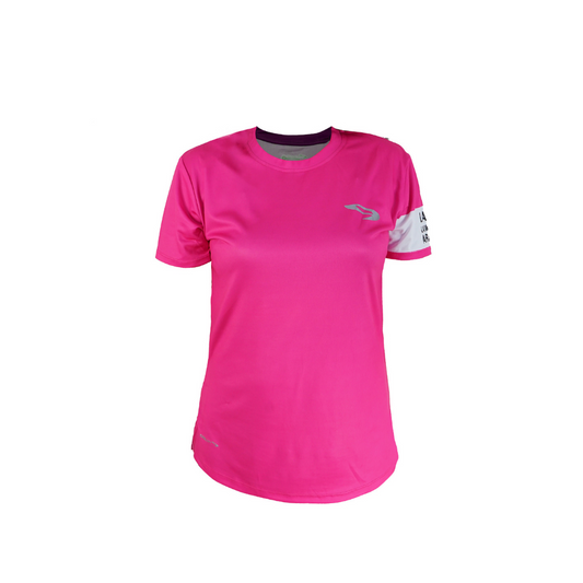 Arata women's jersey running against magenta