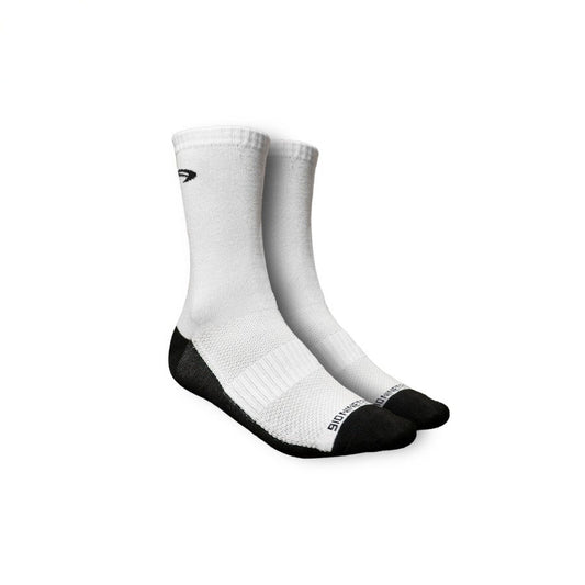 Kaoru white and black socks