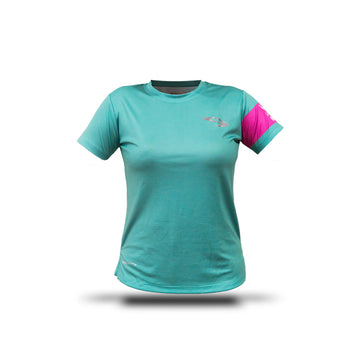 Women's jersey running in the opposite direction of Tosca